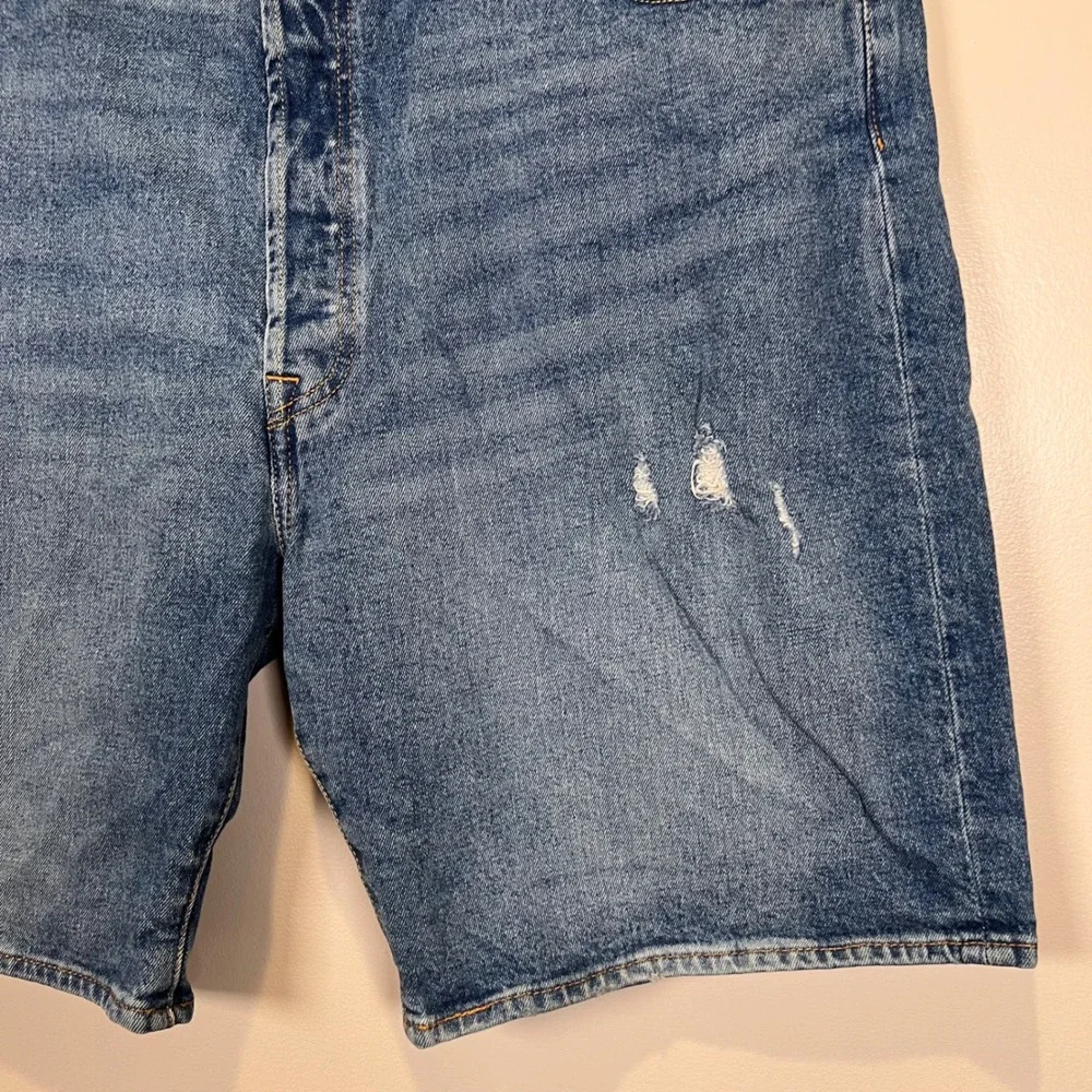 Levi's 501 Men's Denim Shorts *42W Original Fit Distressed 10